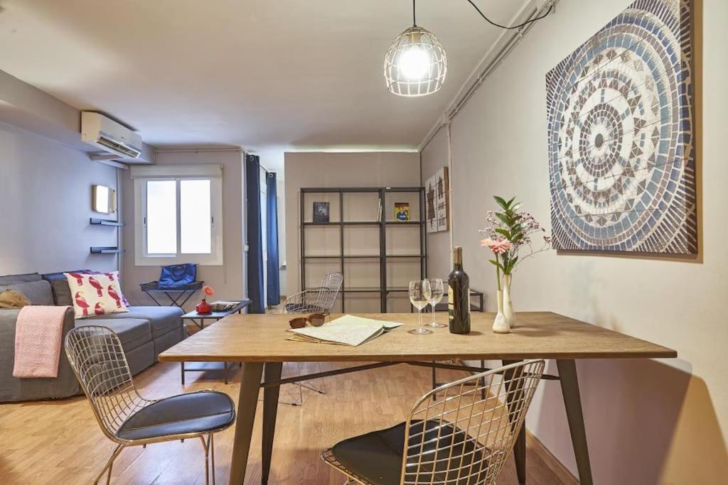 Bebarceloner Sant Andreu Apartments - 1 Bedroom Exterior foto
