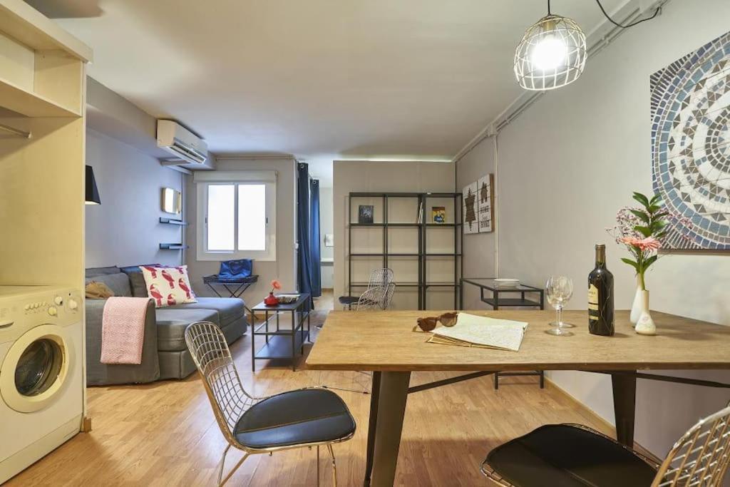 Bebarceloner Sant Andreu Apartments - 1 Bedroom Exterior foto